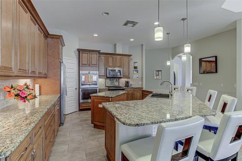 105 Arbors Circle Elgin TX 78621