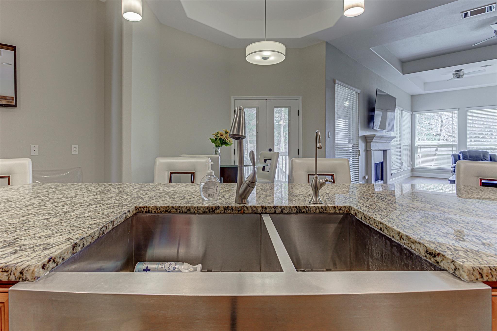 105 Arbors Circle Elgin TX 78621