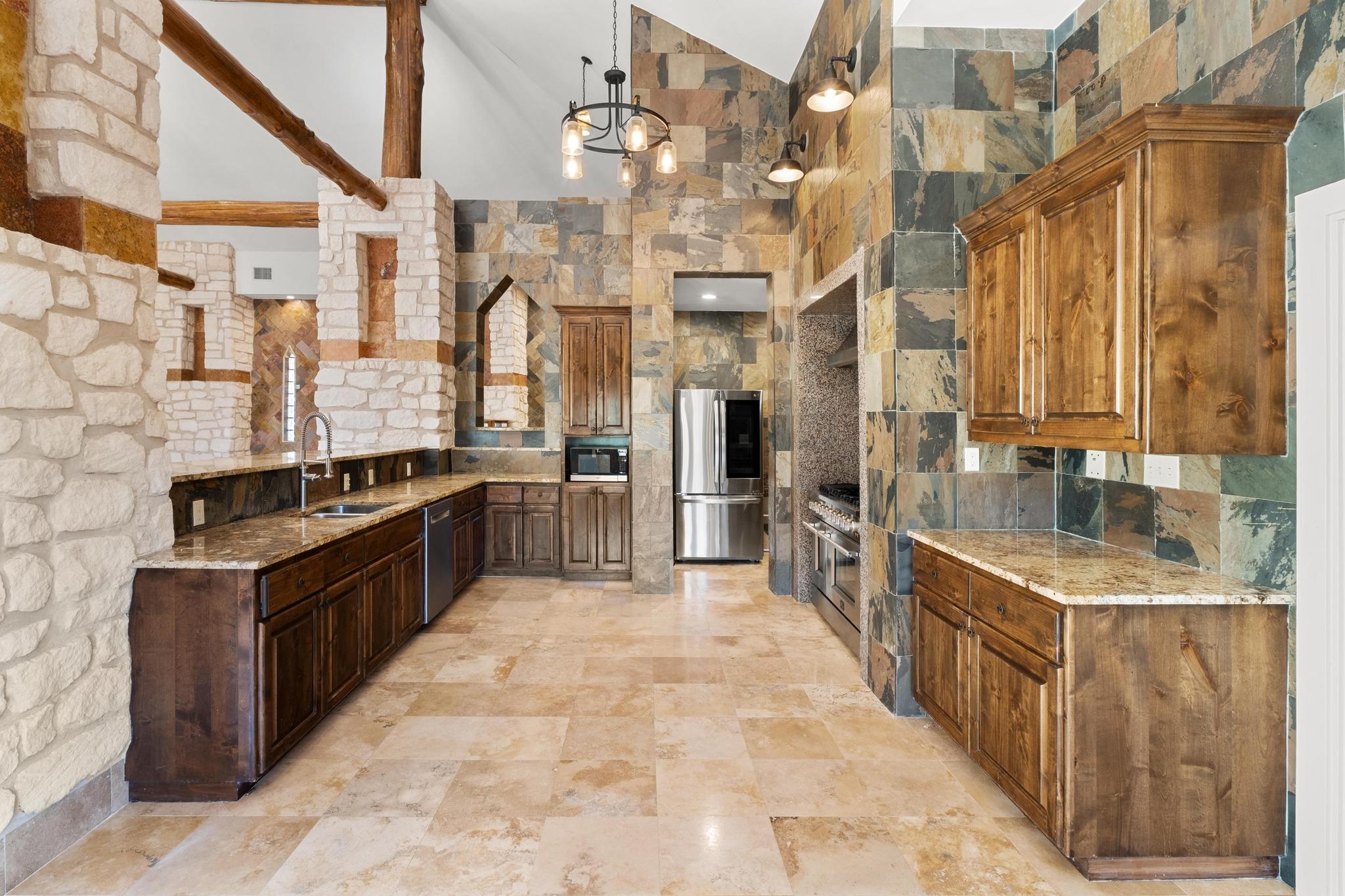 340 Barton Ranch Road Dripping Springs TX 78620