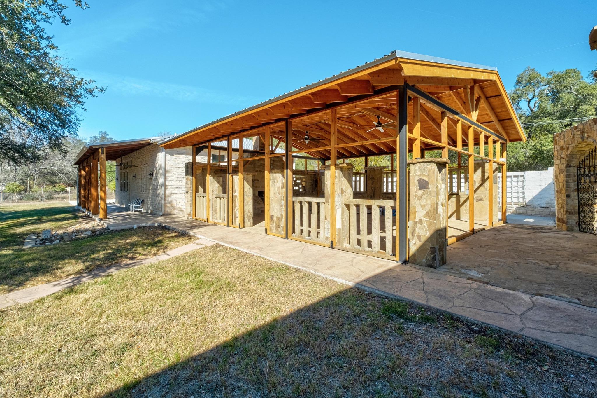 340 Barton Ranch Road Dripping Springs TX 78620