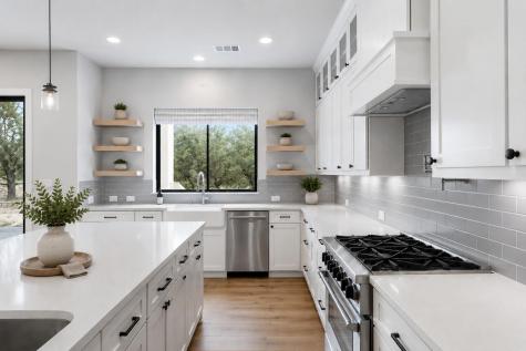 821 S Angel Light Drive Spicewood TX 78669