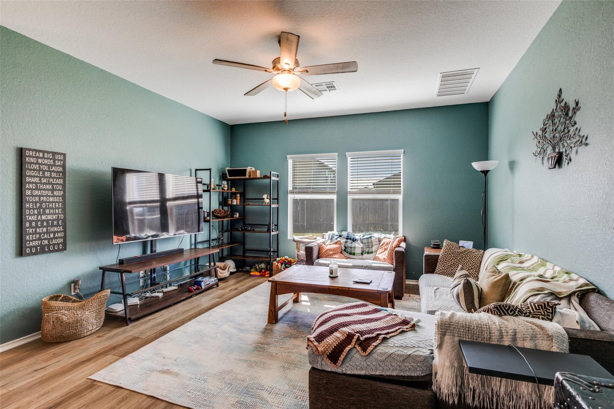 207 Otter Road Kyle TX 78640