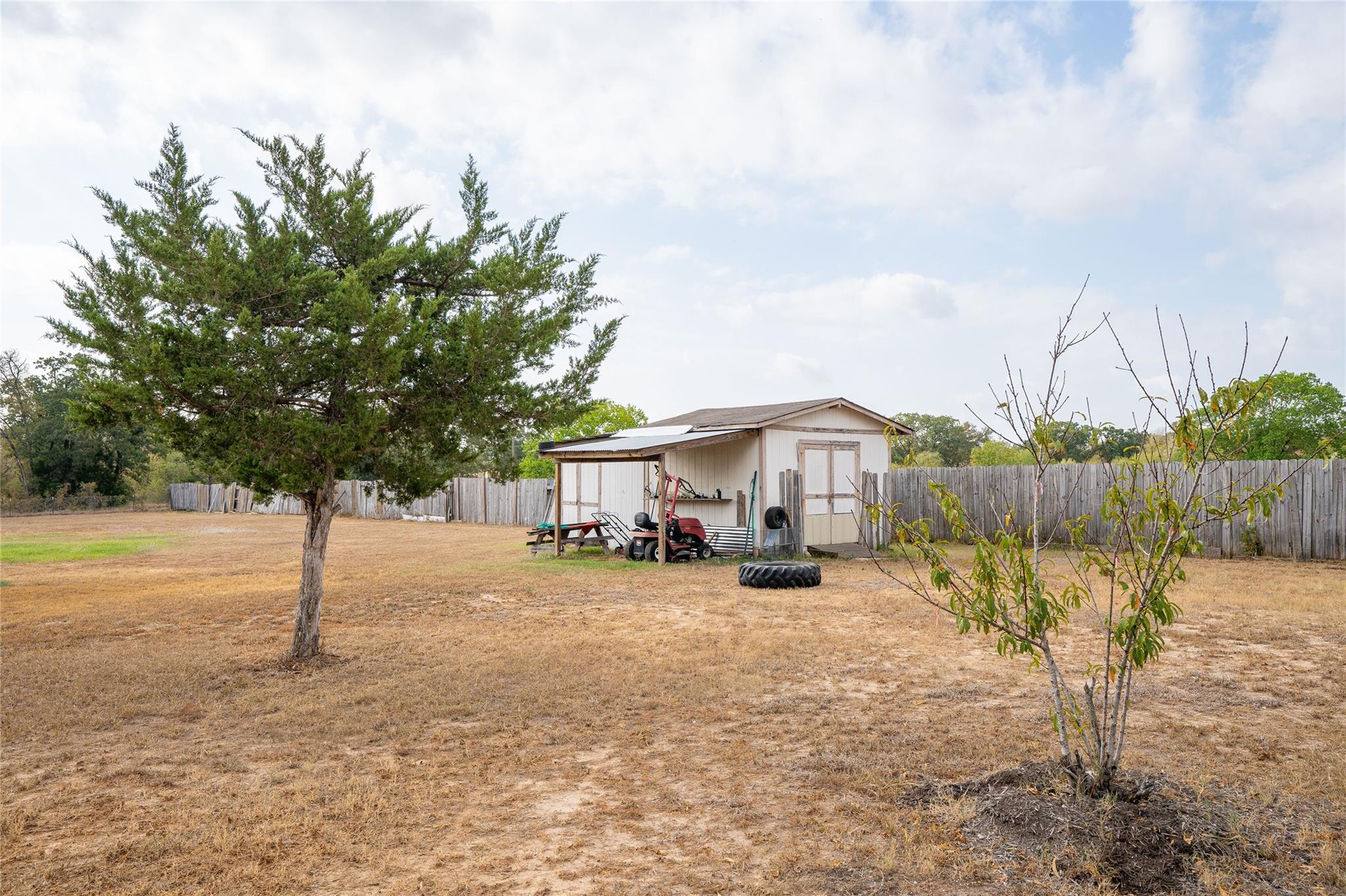 127 Meadow Way Cedar Creek TX 78612