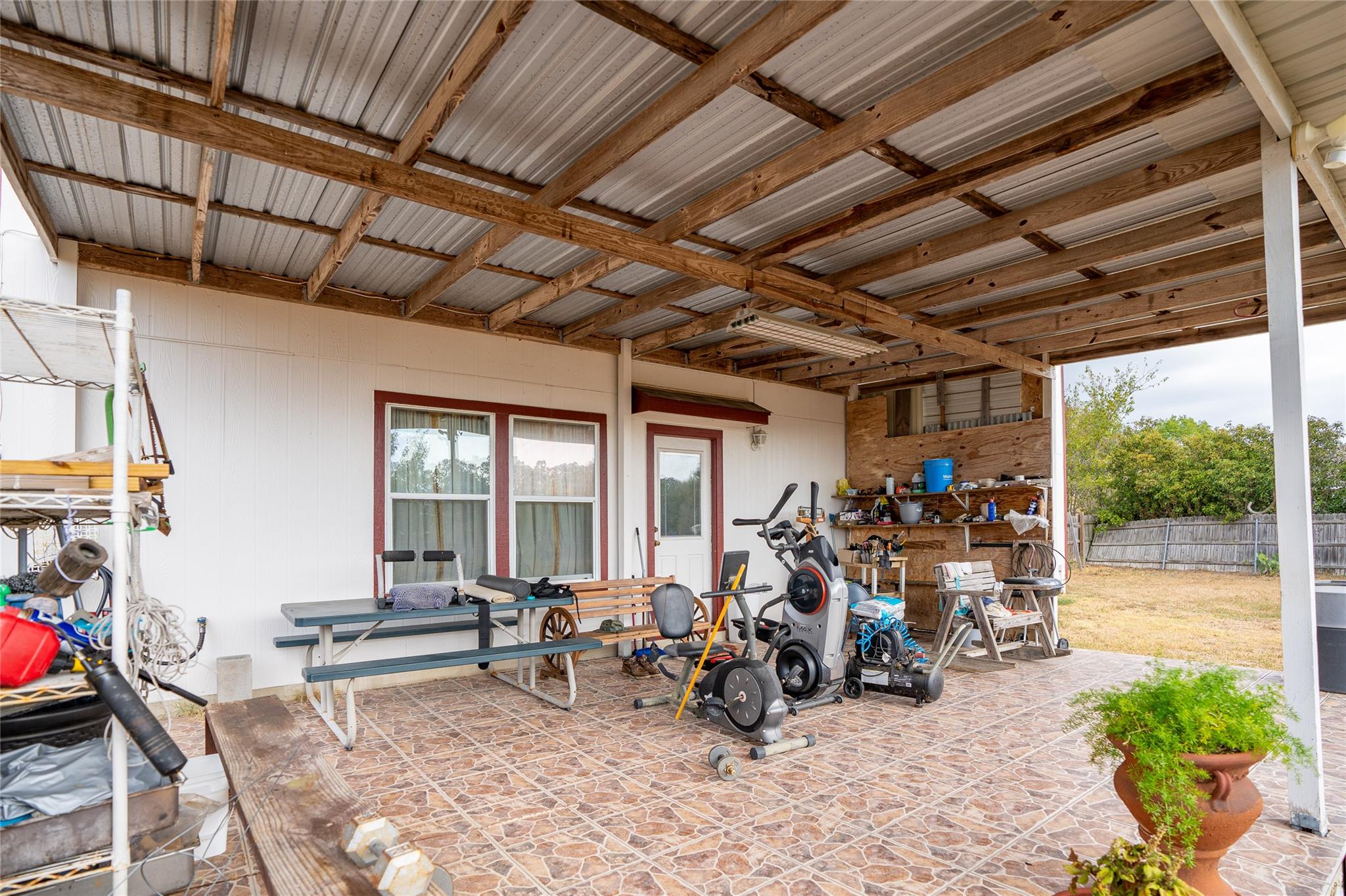 127 Meadow Way Cedar Creek TX 78612