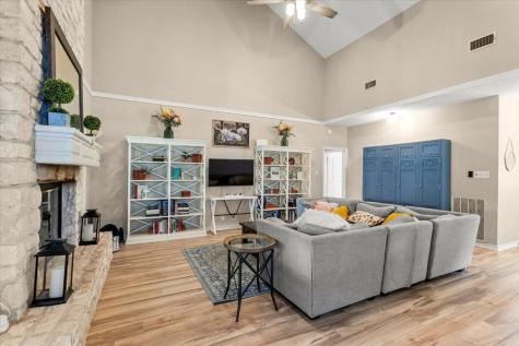 1007 Hidden Hills Drive Dripping Springs TX 78620