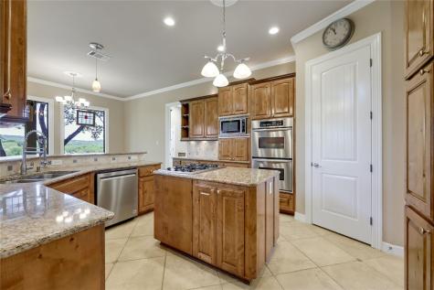 18007 Crystal Cove Jonestown TX 78645
