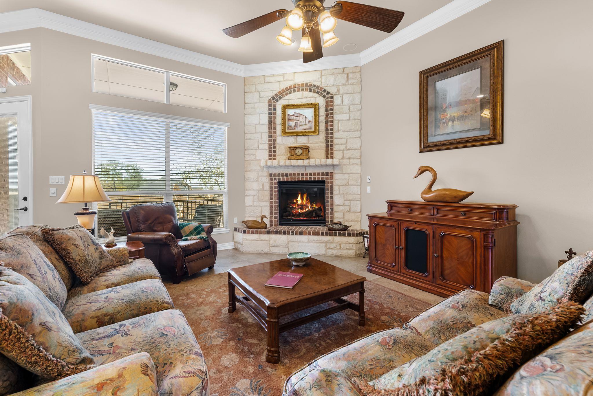 1735 Alta Vista Loop Temple TX 76502