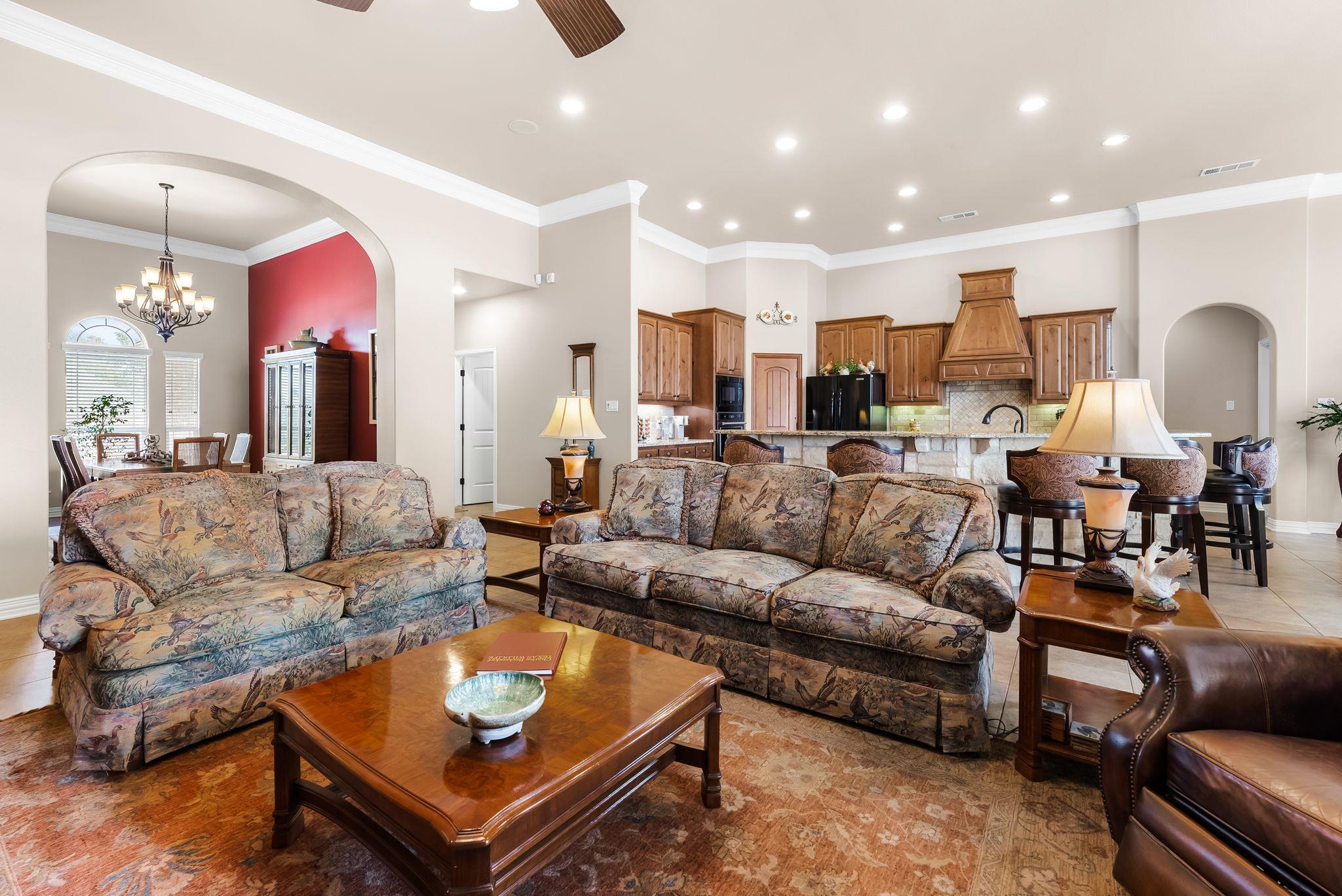 1735 Alta Vista Loop Temple TX 76502