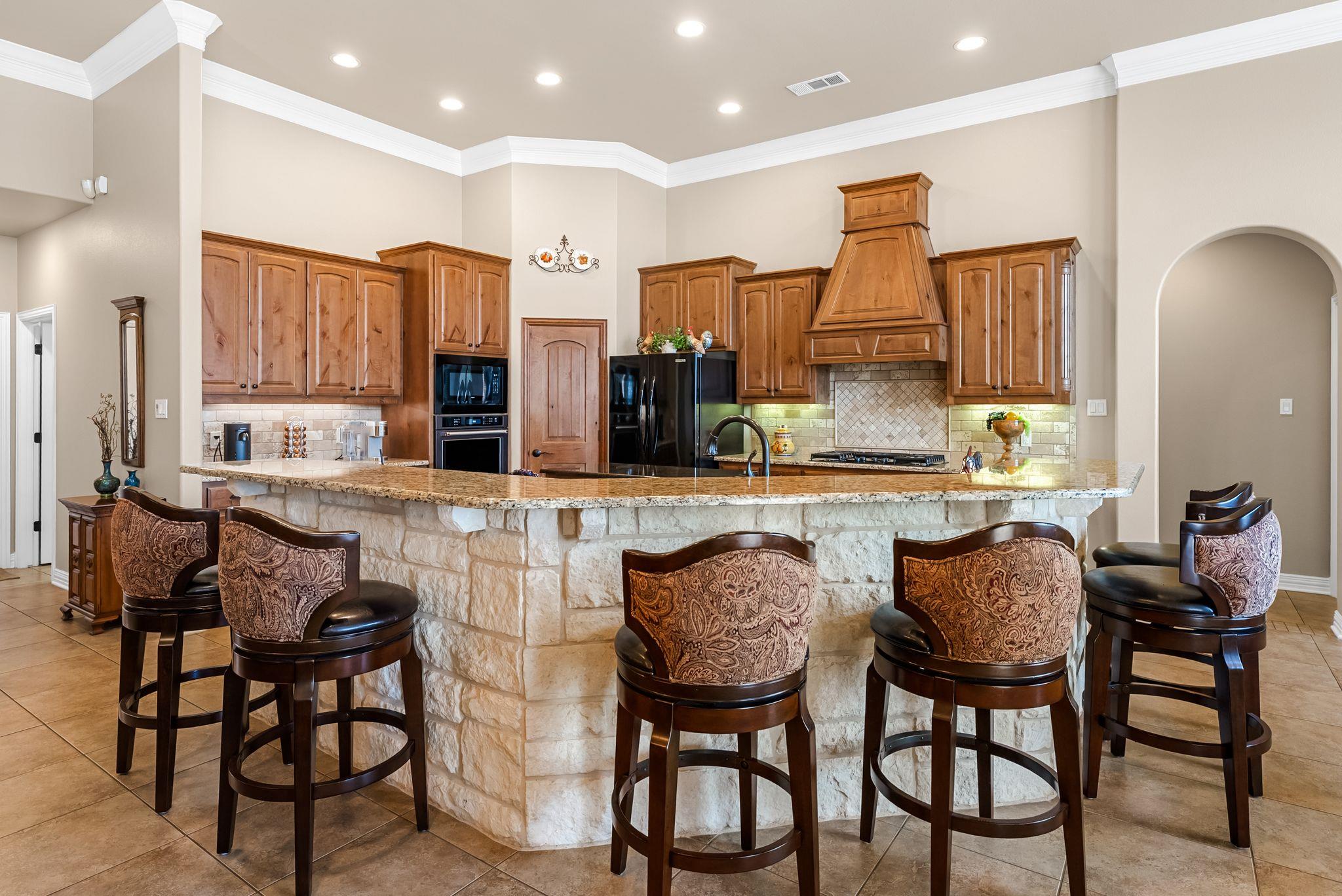 1735 Alta Vista Loop Temple TX 76502
