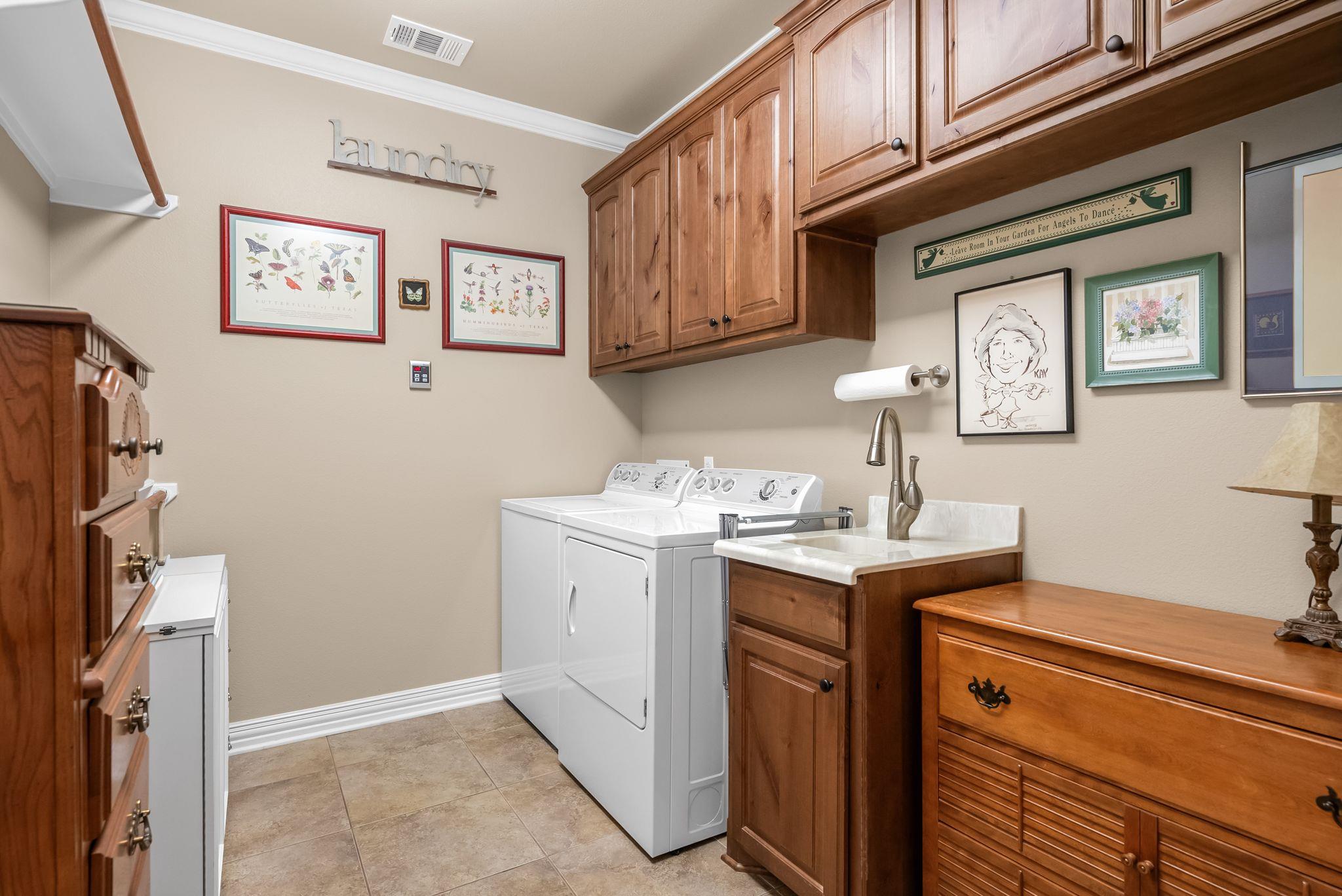 1735 Alta Vista Loop Temple TX 76502