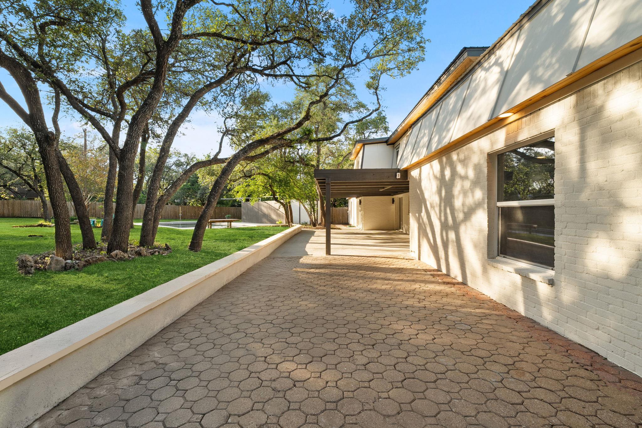 11929 Arabian Trail Austin TX 78759