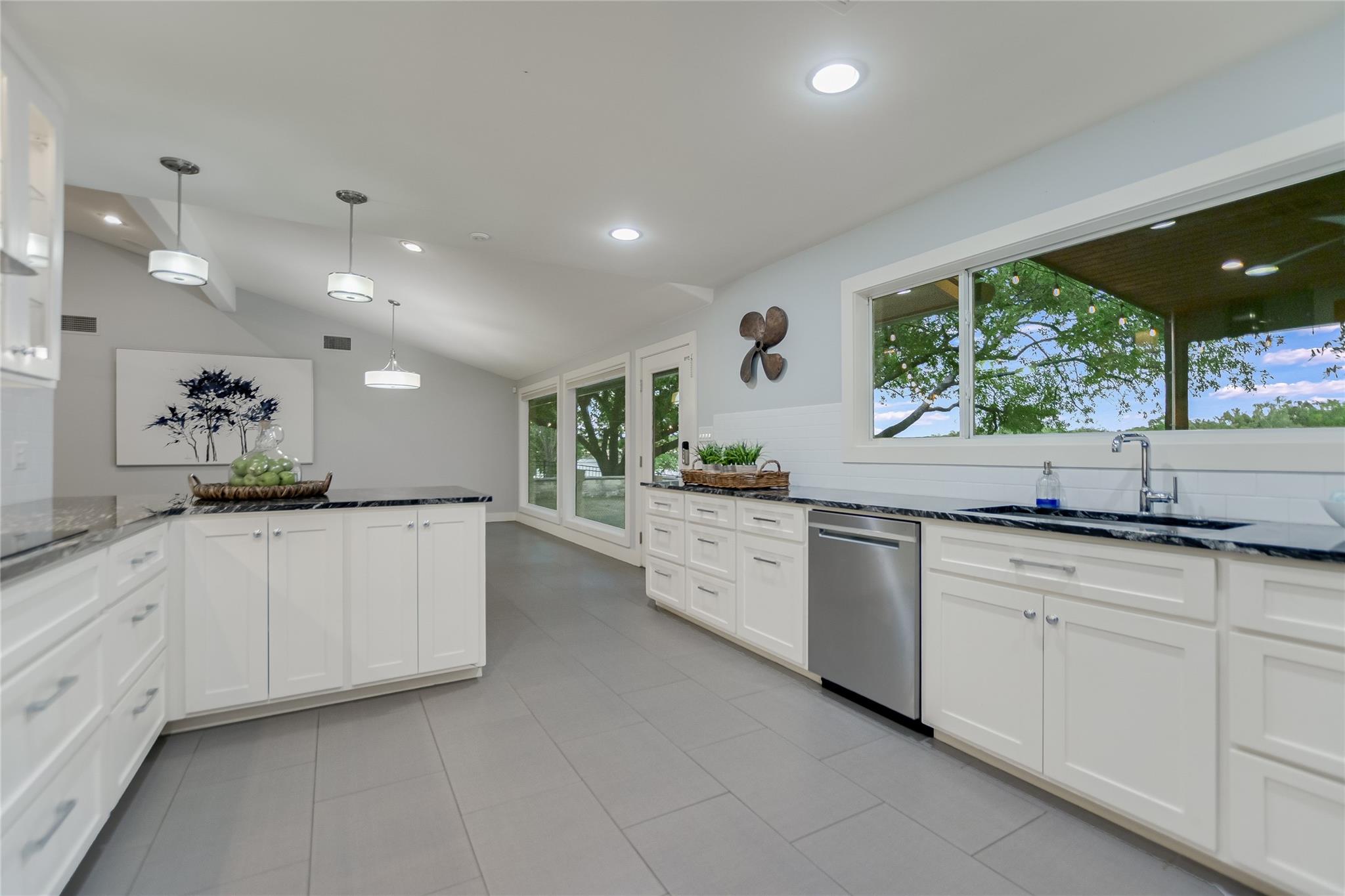 1704 Bluebonnet Lane Kingsland TX 78639