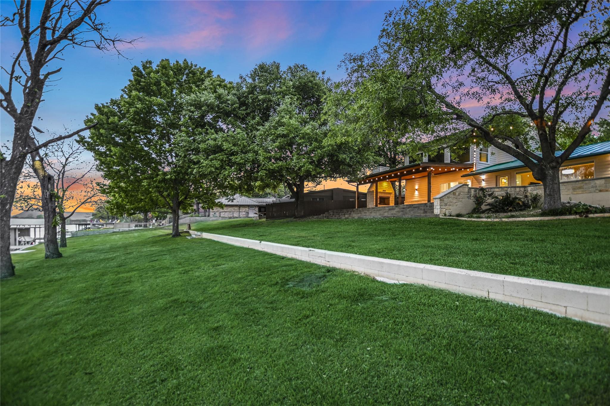 1704 Bluebonnet Lane Kingsland TX 78639