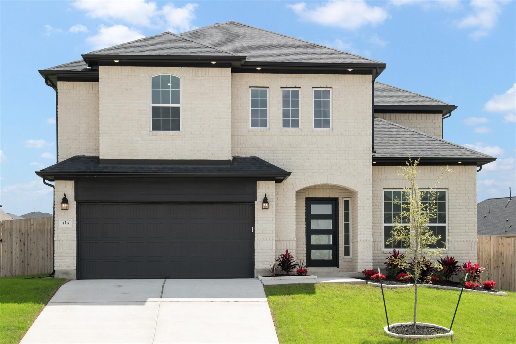 559 Sugar Cane Road Buda TX 78610