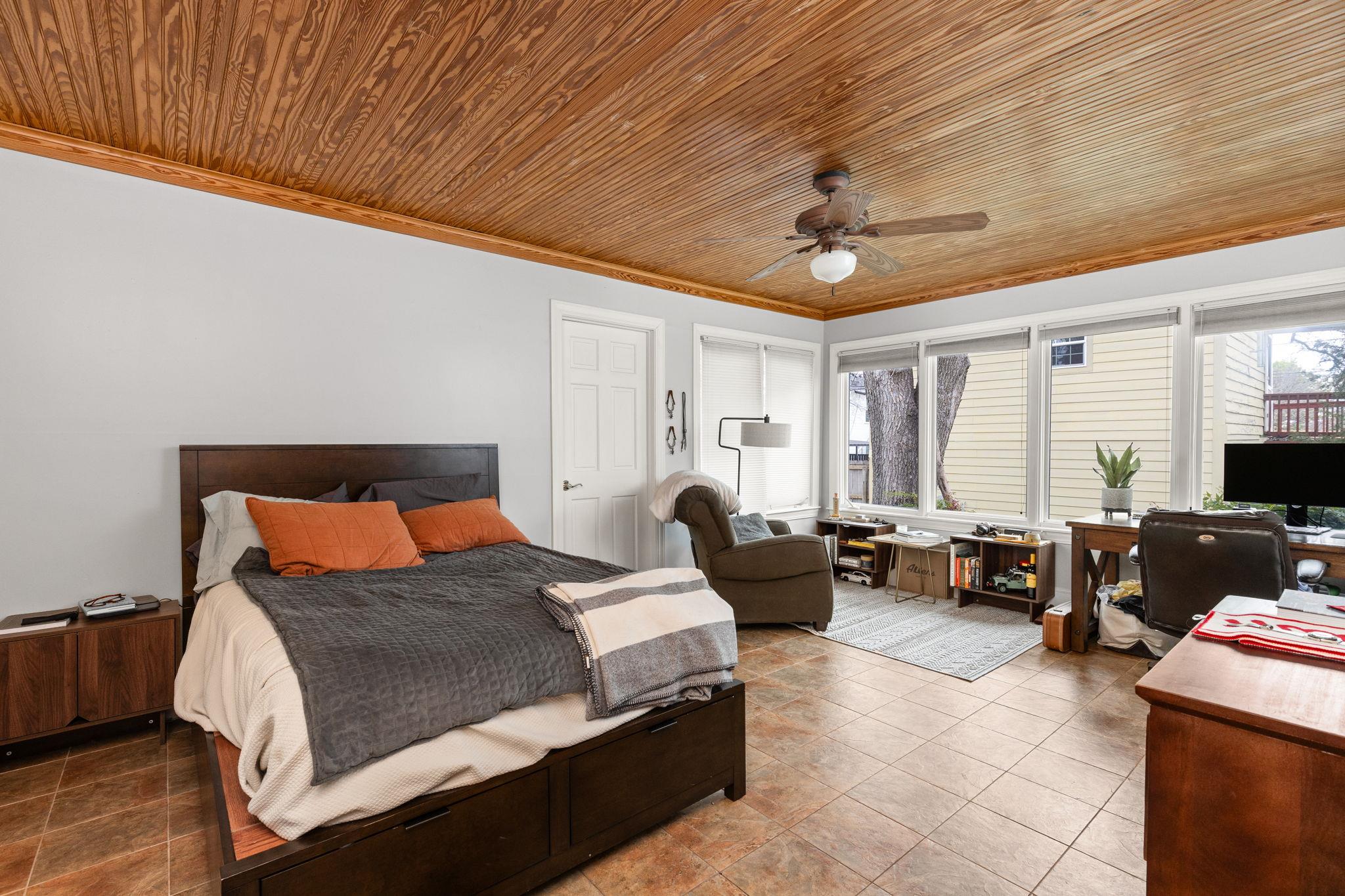 811 E 46th Street Austin TX 78751