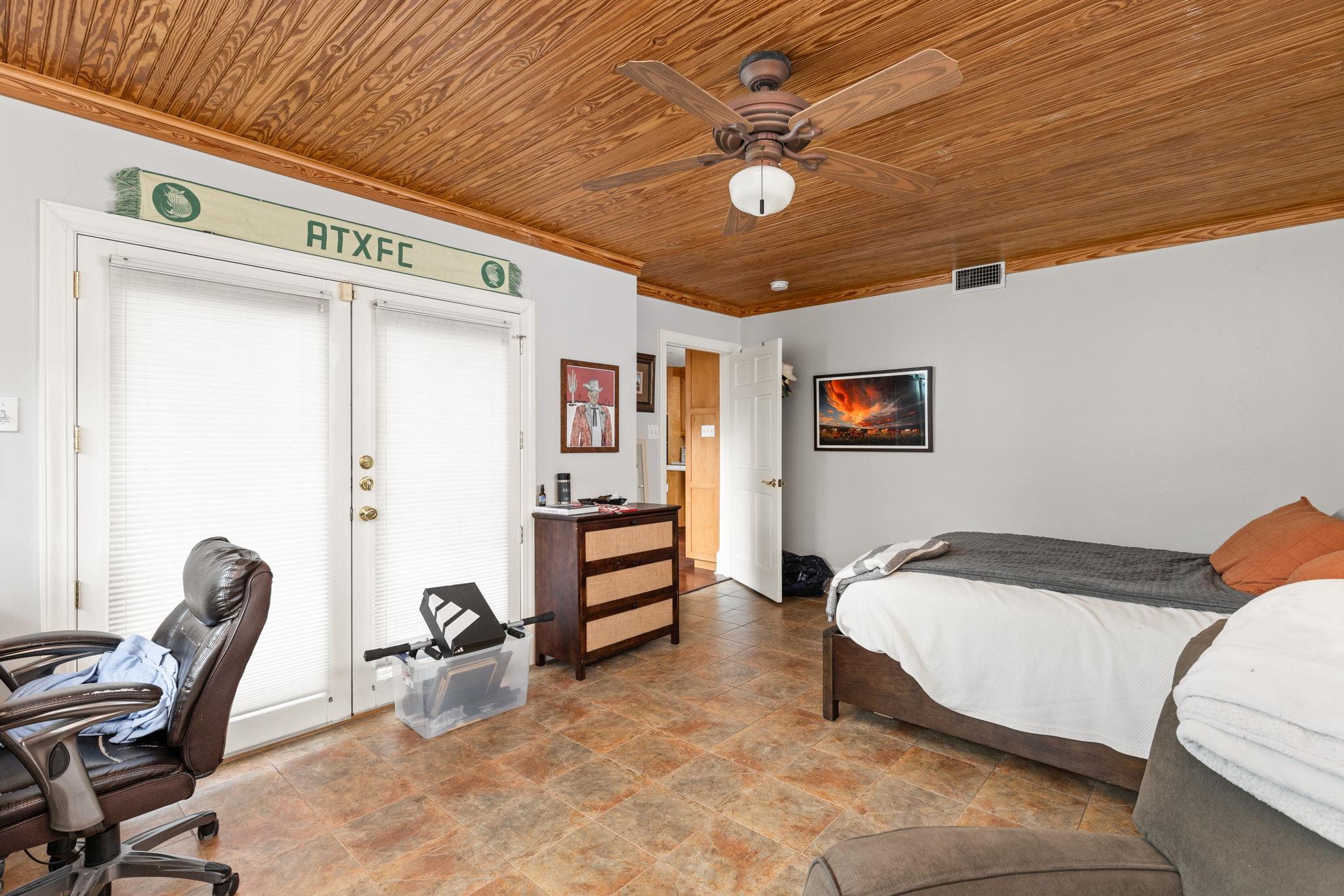 811 E 46th Street Austin TX 78751