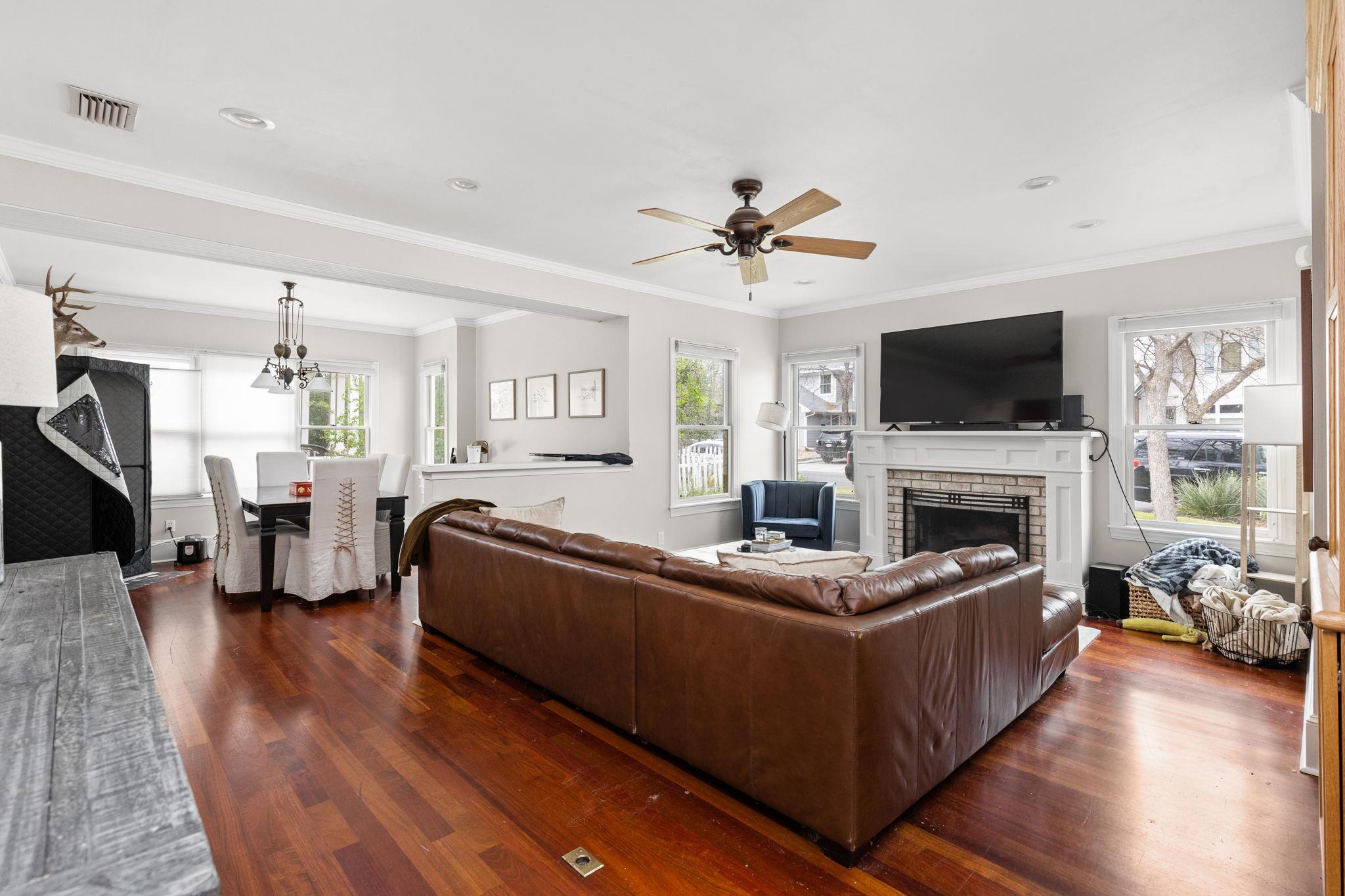 811 E 46th Street Austin TX 78751