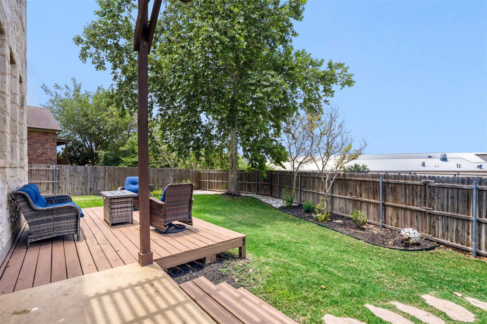 2325 Golden Gate Park Austin TX 78732