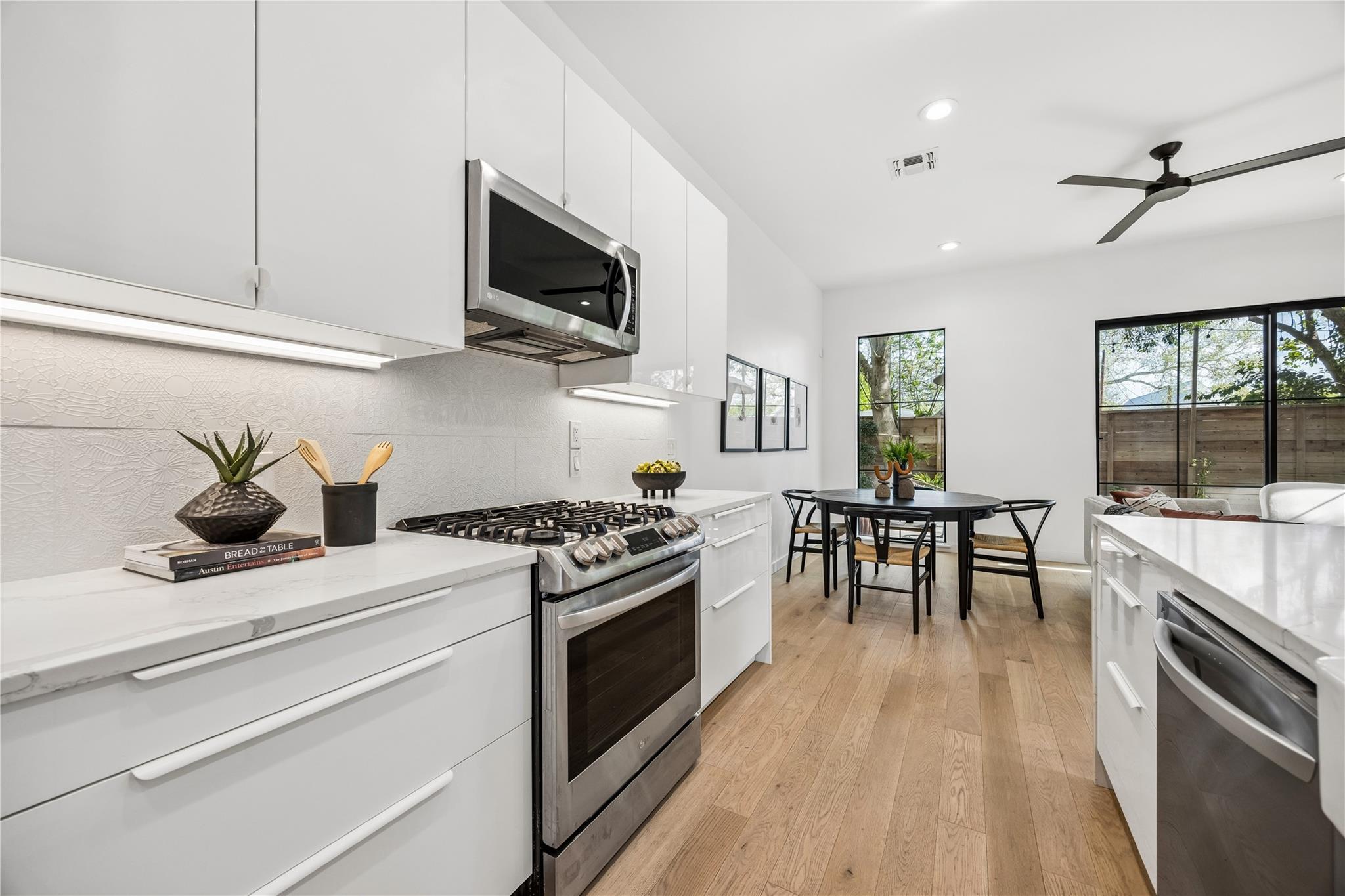 1718 Valeria Street Austin TX 78704