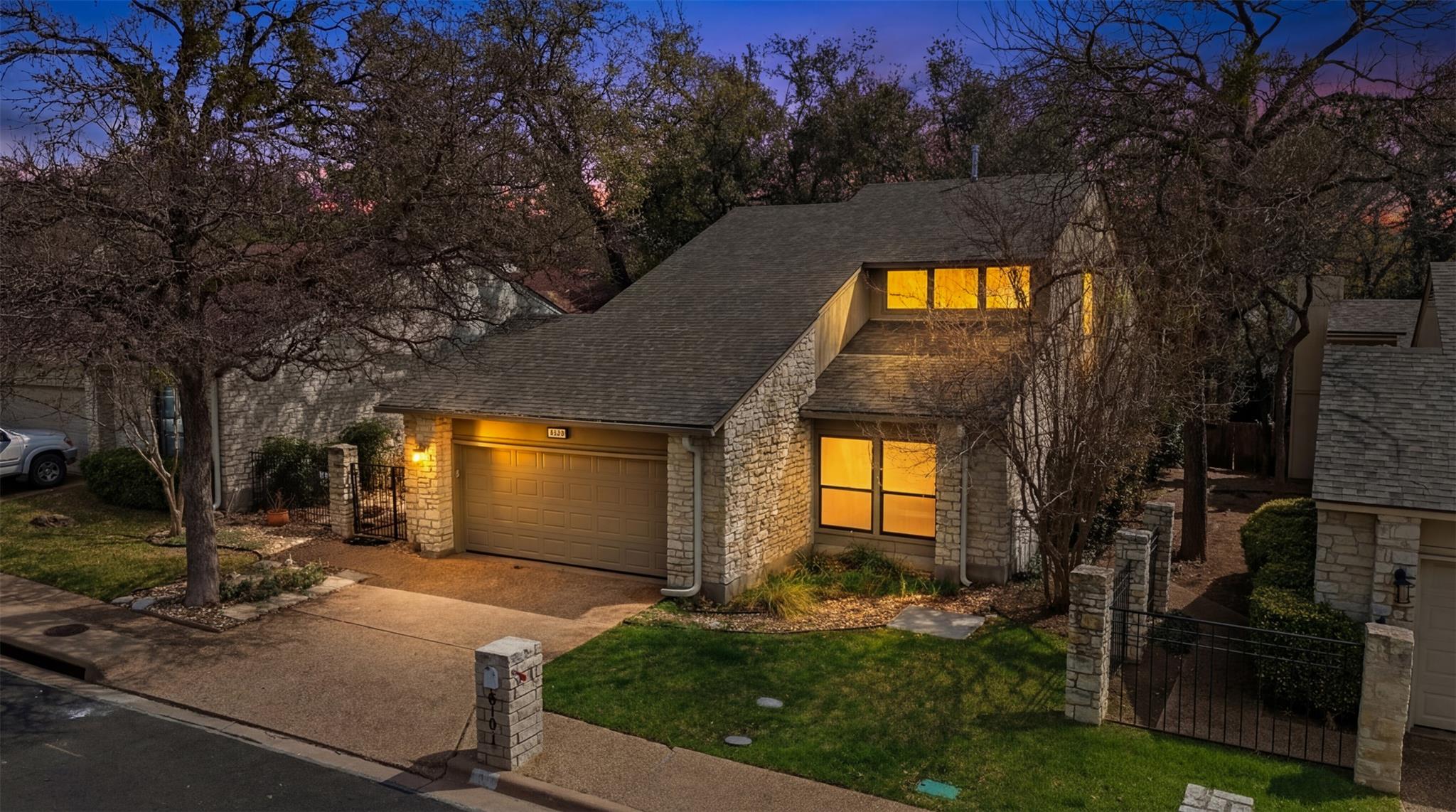 8101 Raintree Place Austin TX 78759