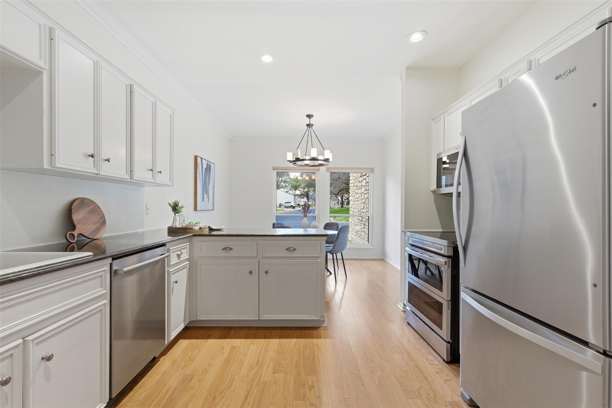 8101 Raintree Place Austin TX 78759