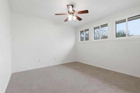 8101 Raintree Place Austin TX 78759