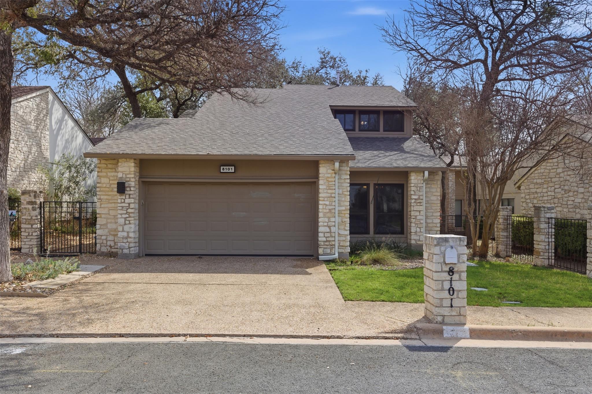 8101 Raintree Place Austin TX 78759