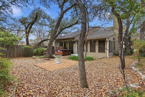 8101 Raintree Place Austin TX 78759