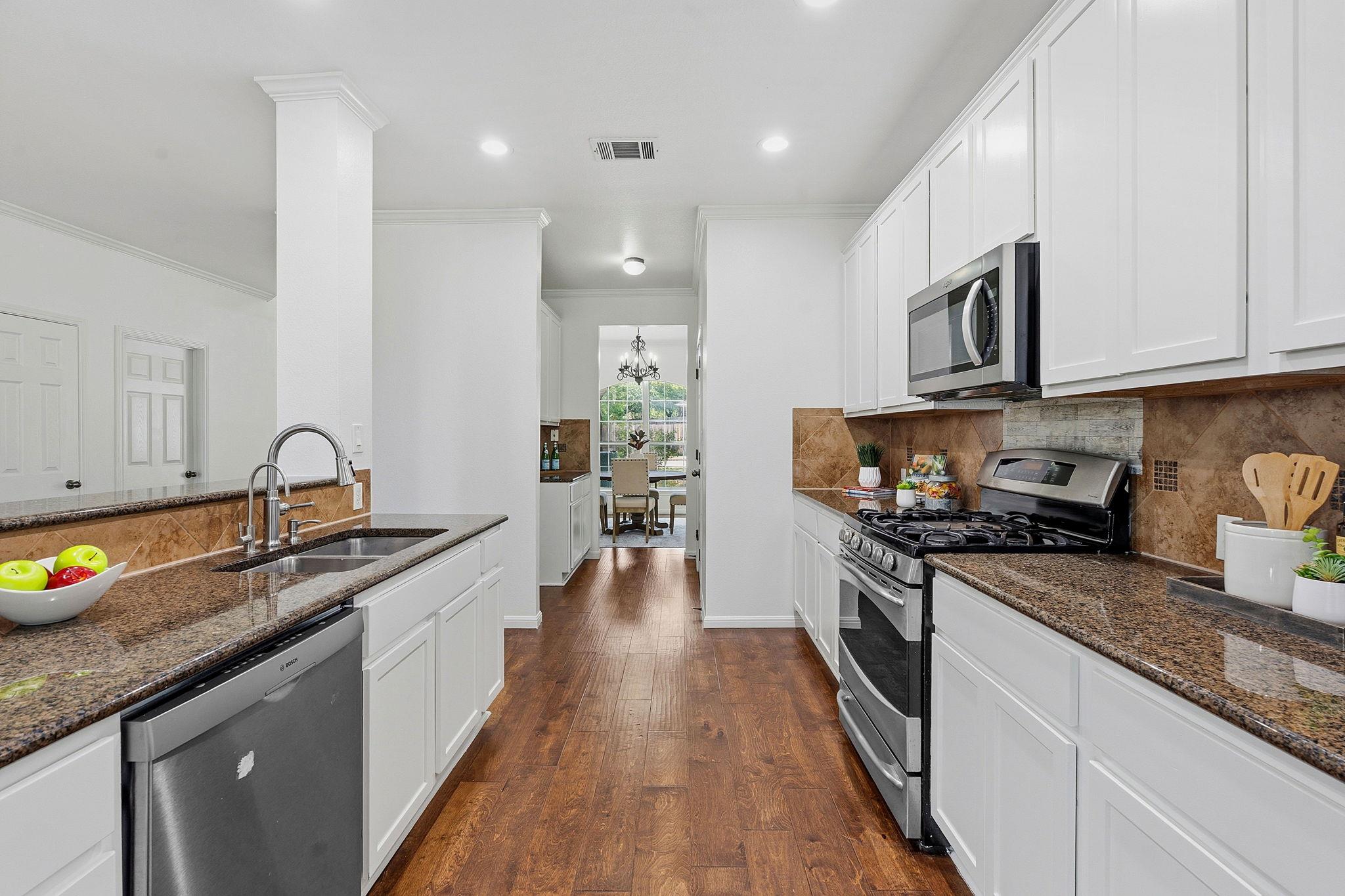 9421 Eagle Knoll Austin TX 78717