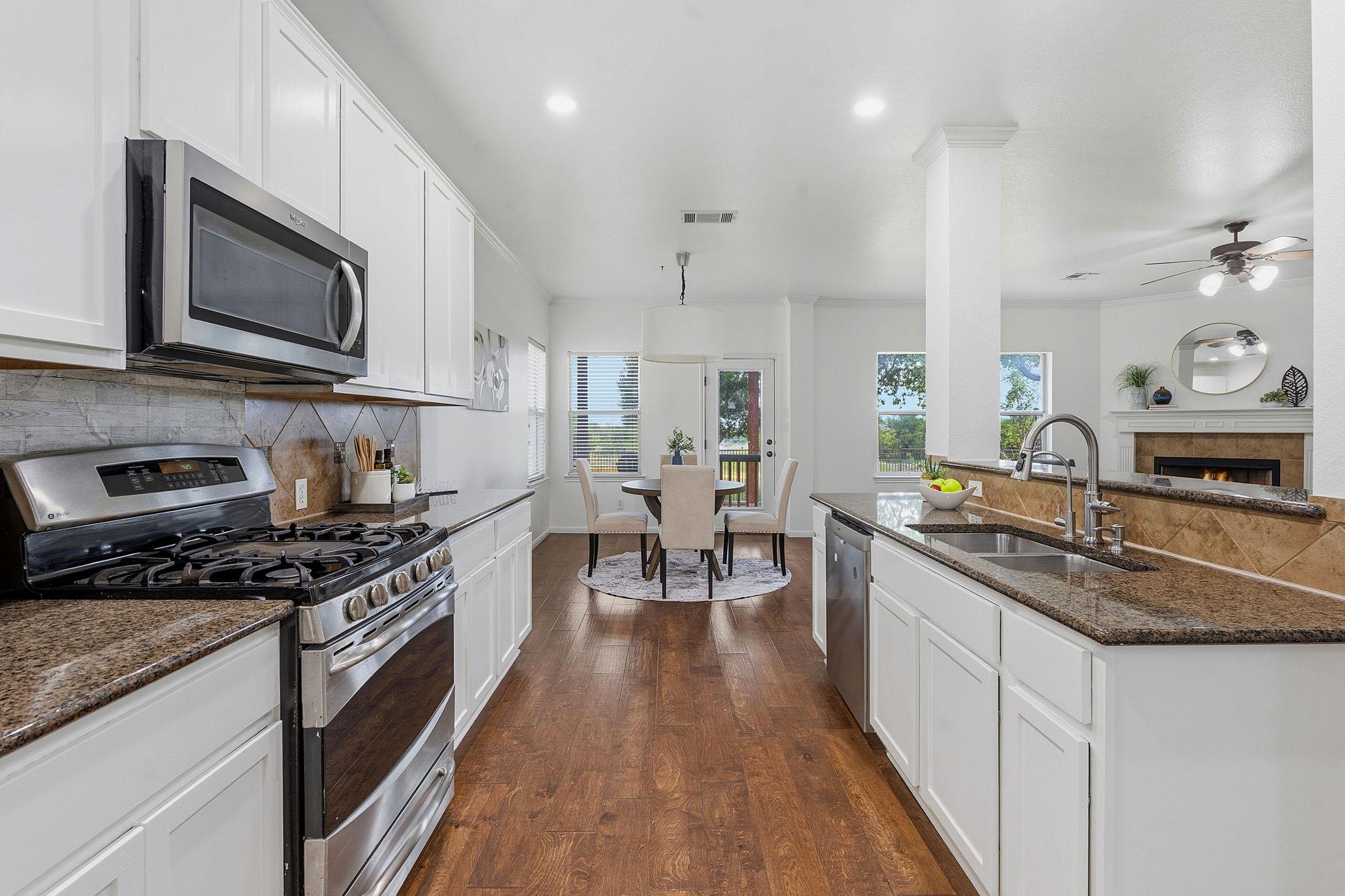 9421 Eagle Knoll Austin TX 78717