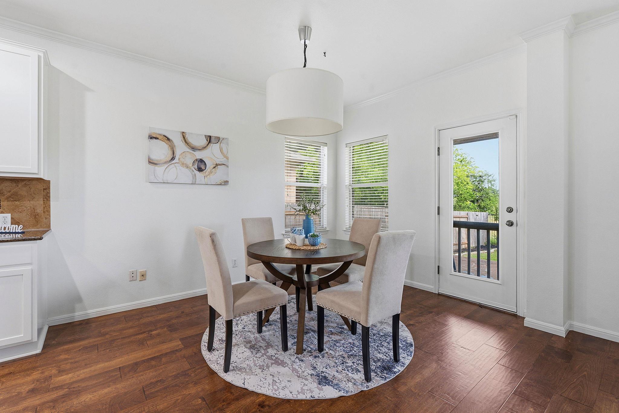 9421 Eagle Knoll Austin TX 78717