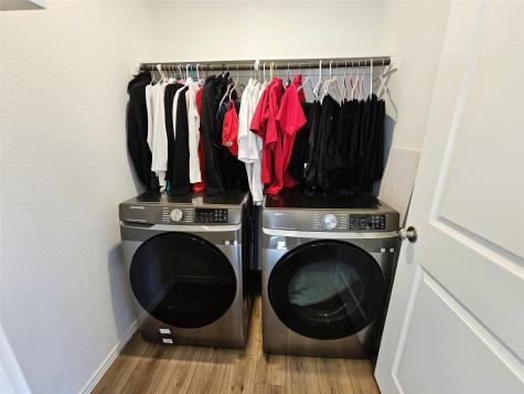 234 Canley Loop Hutto TX 78634