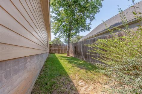 904 New York Street Bryan TX 77803