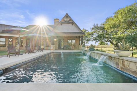 901 Crown Lane Burnet TX 78611
