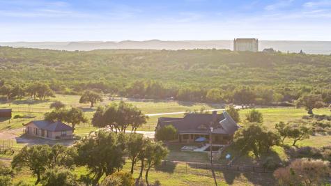 901 Crown Lane Burnet TX 78611