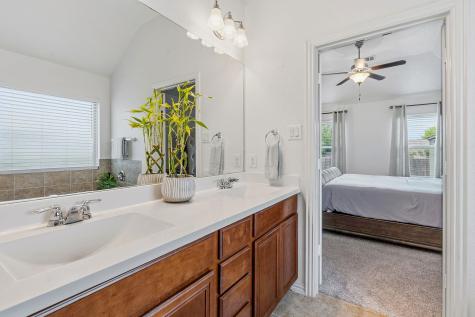 145 Plantain Drive Hutto TX 78634