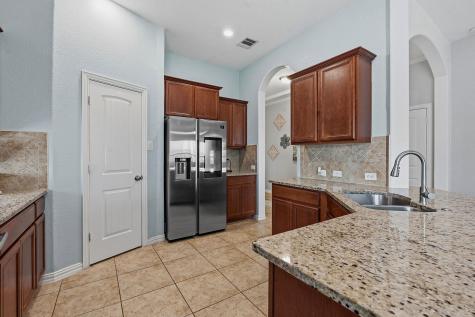 145 Plantain Drive Hutto TX 78634