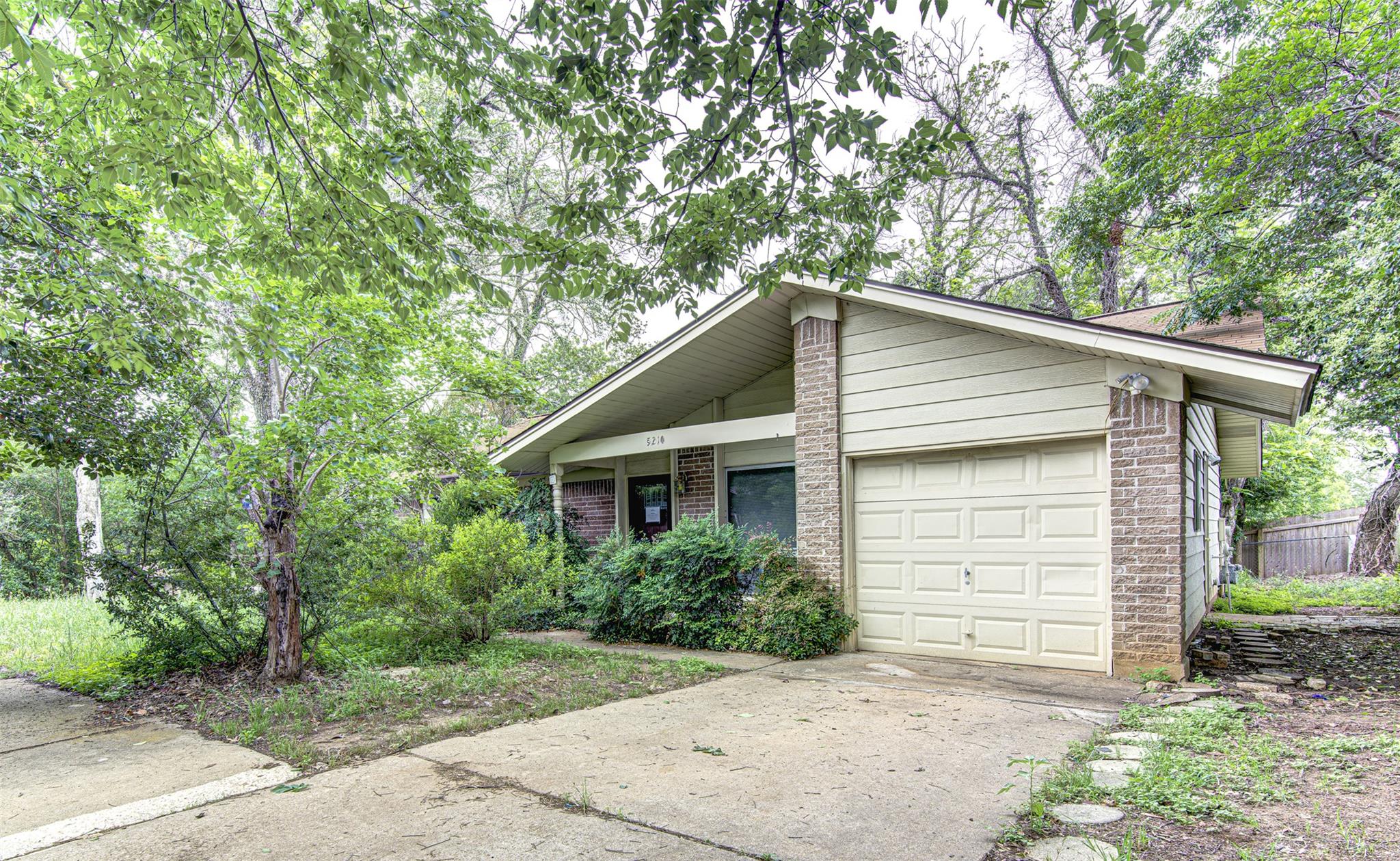 5210 Emerald Meadow Drive Austin TX 78745