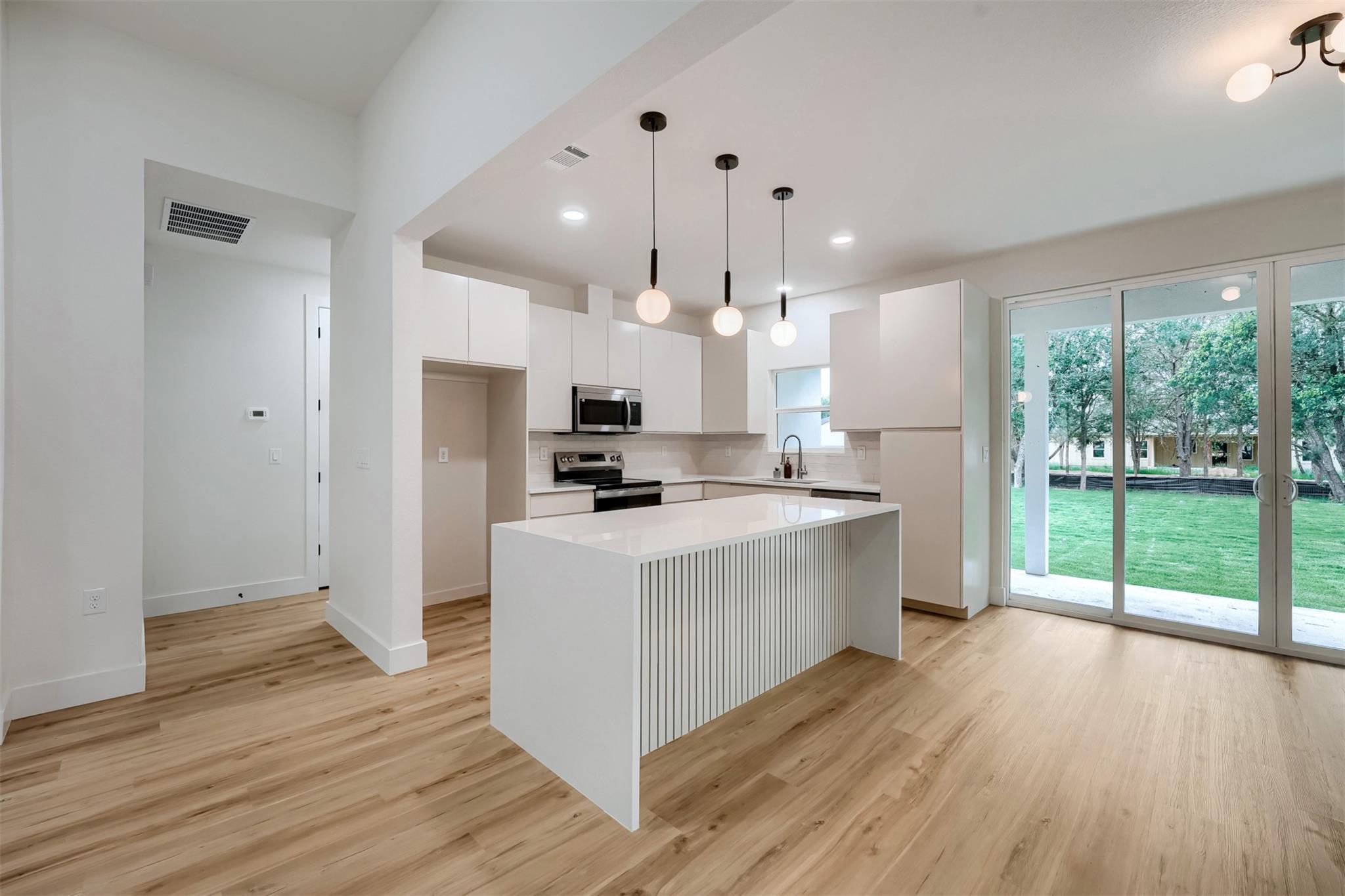 137 E Pauwela Lane Bastrop TX 78602