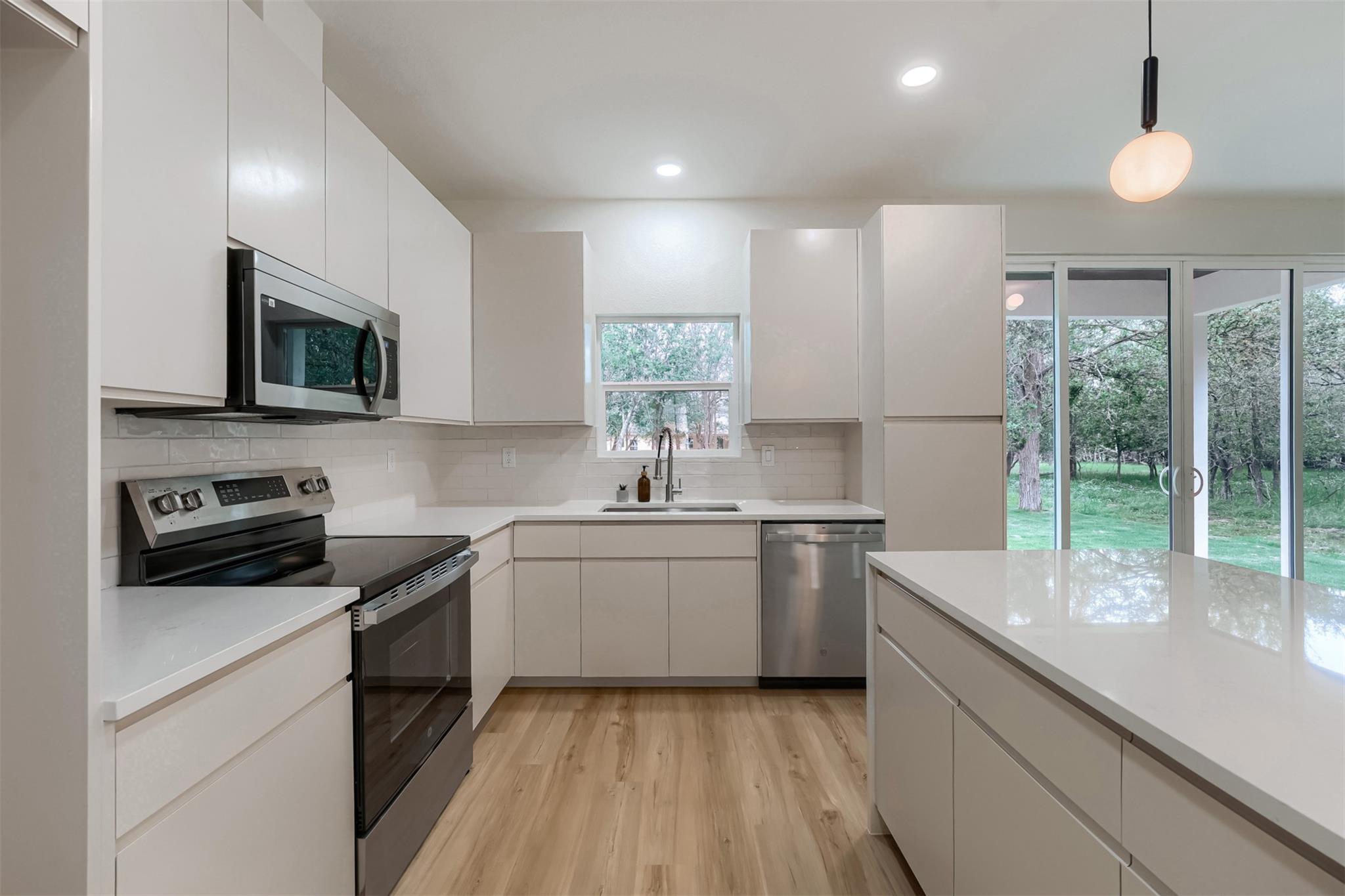 137 E Pauwela Lane Bastrop TX 78602