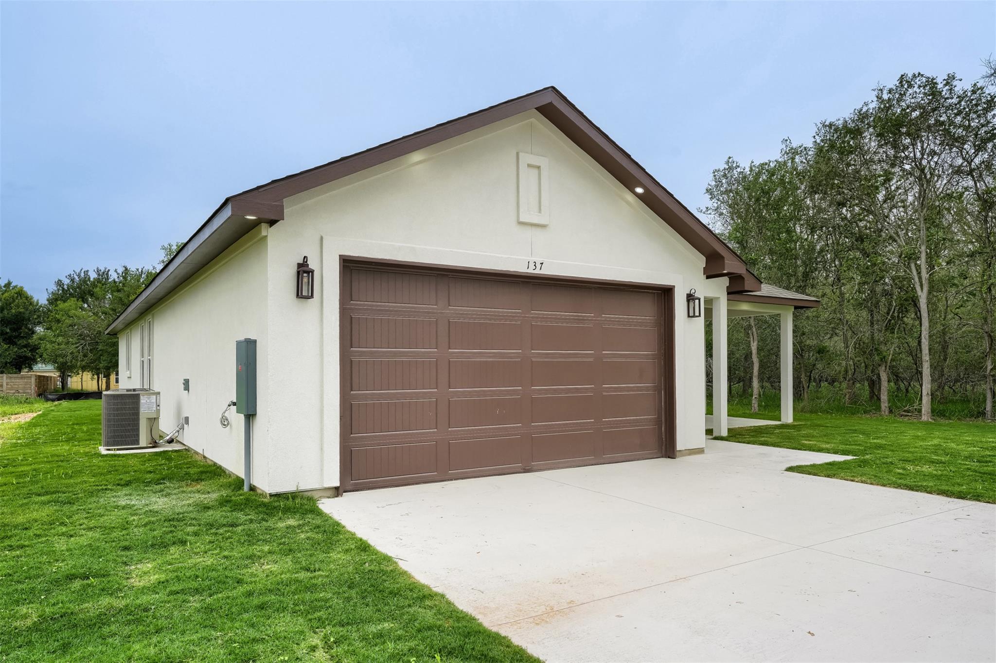 137 E Pauwela Lane Bastrop TX 78602