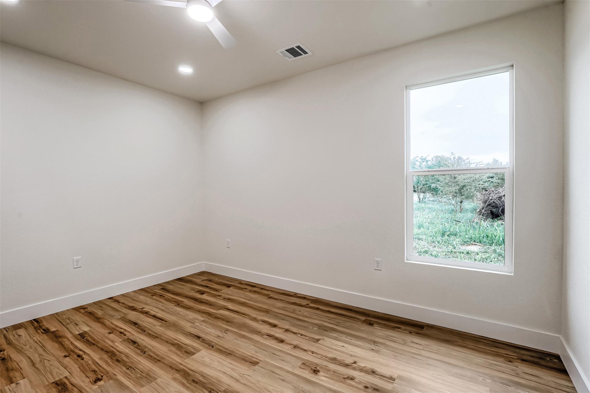 137 E Pauwela Lane Bastrop TX 78602