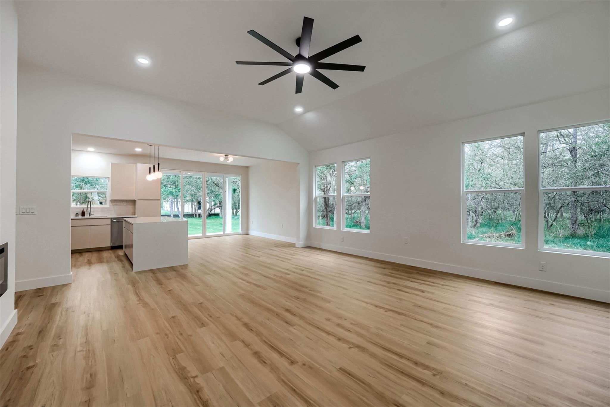 137 E Pauwela Lane Bastrop TX 78602