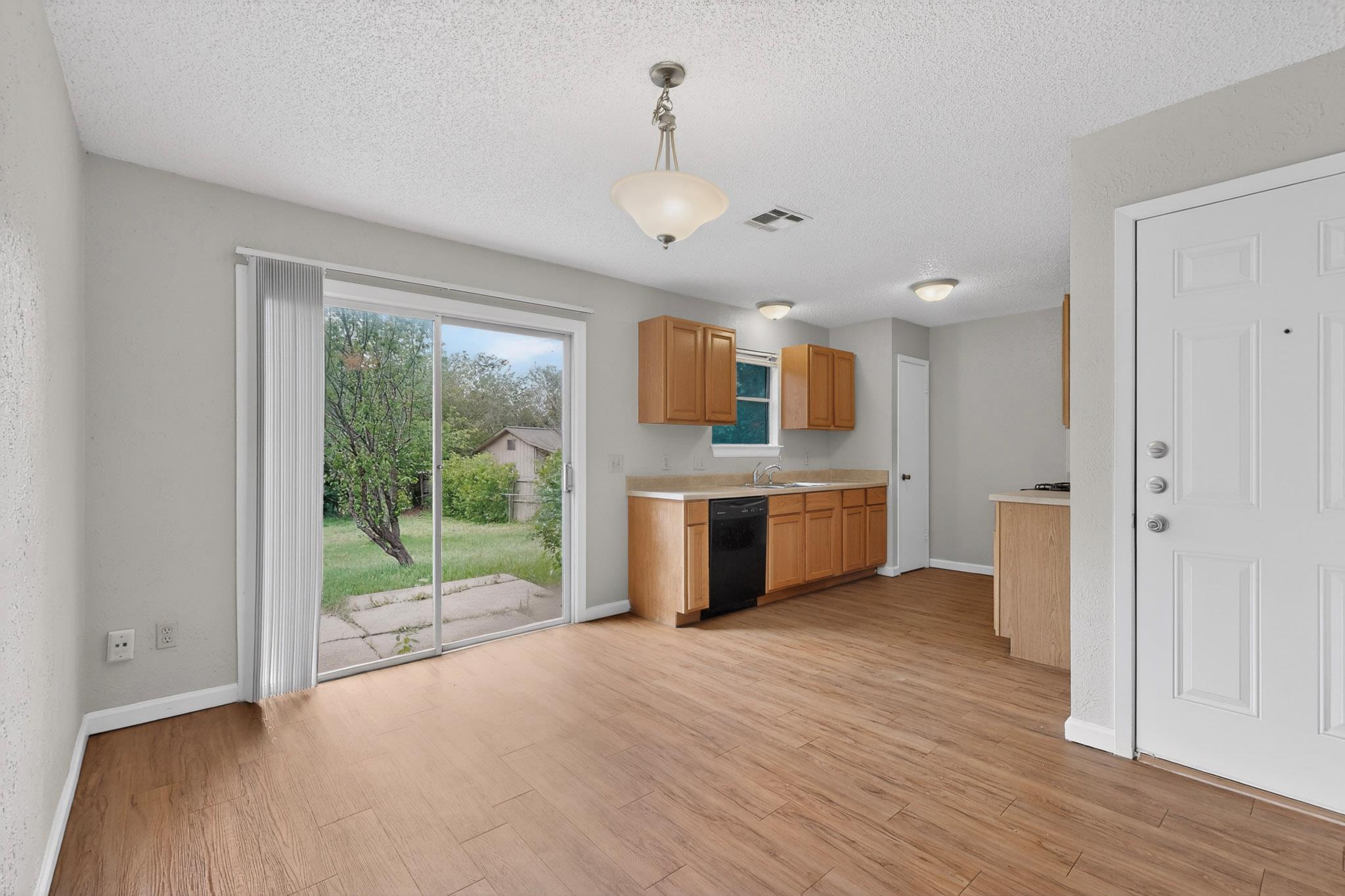 6204 Shadow Bend Austin TX 78745
