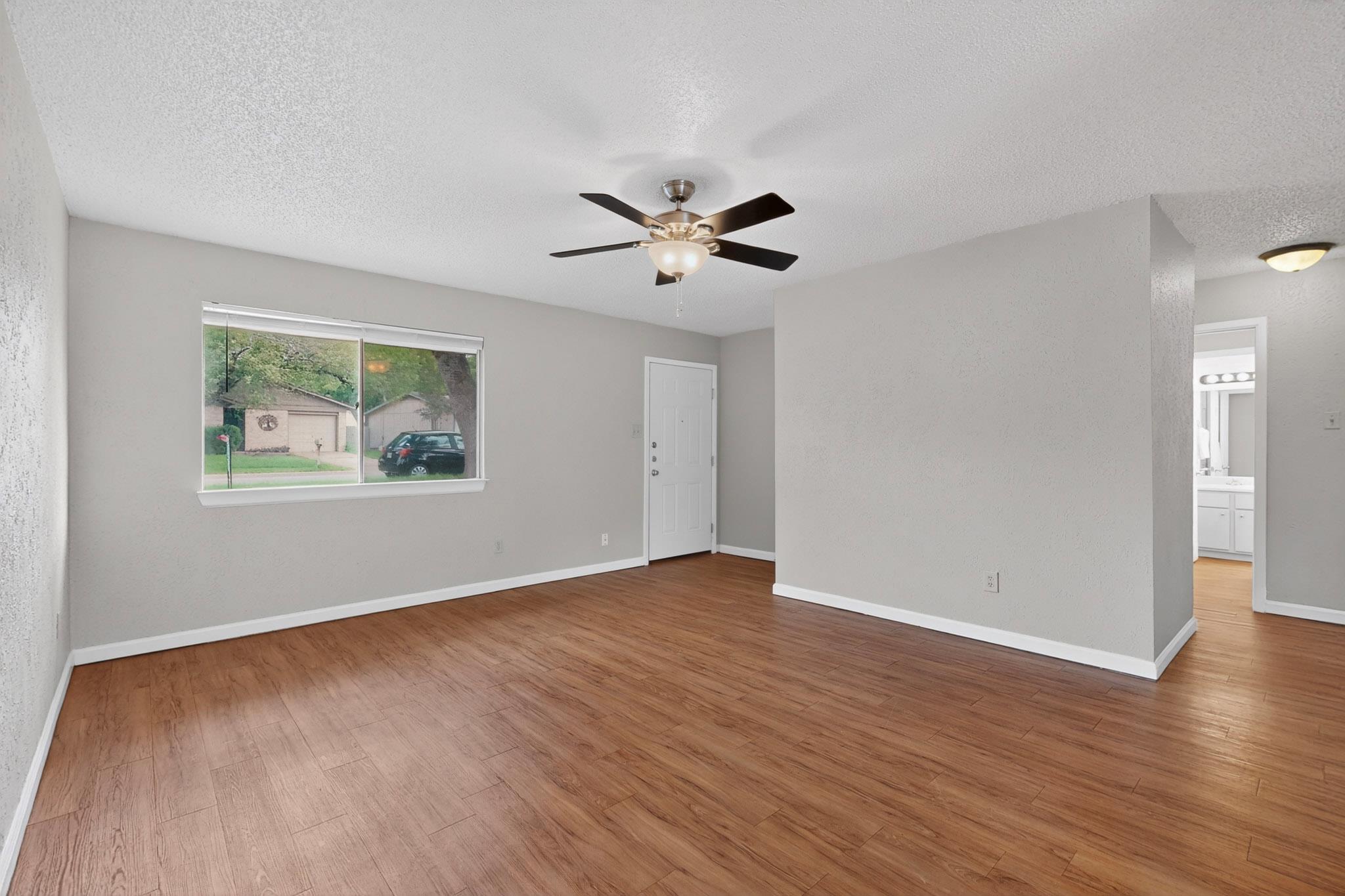 6204 Shadow Bend Austin TX 78745