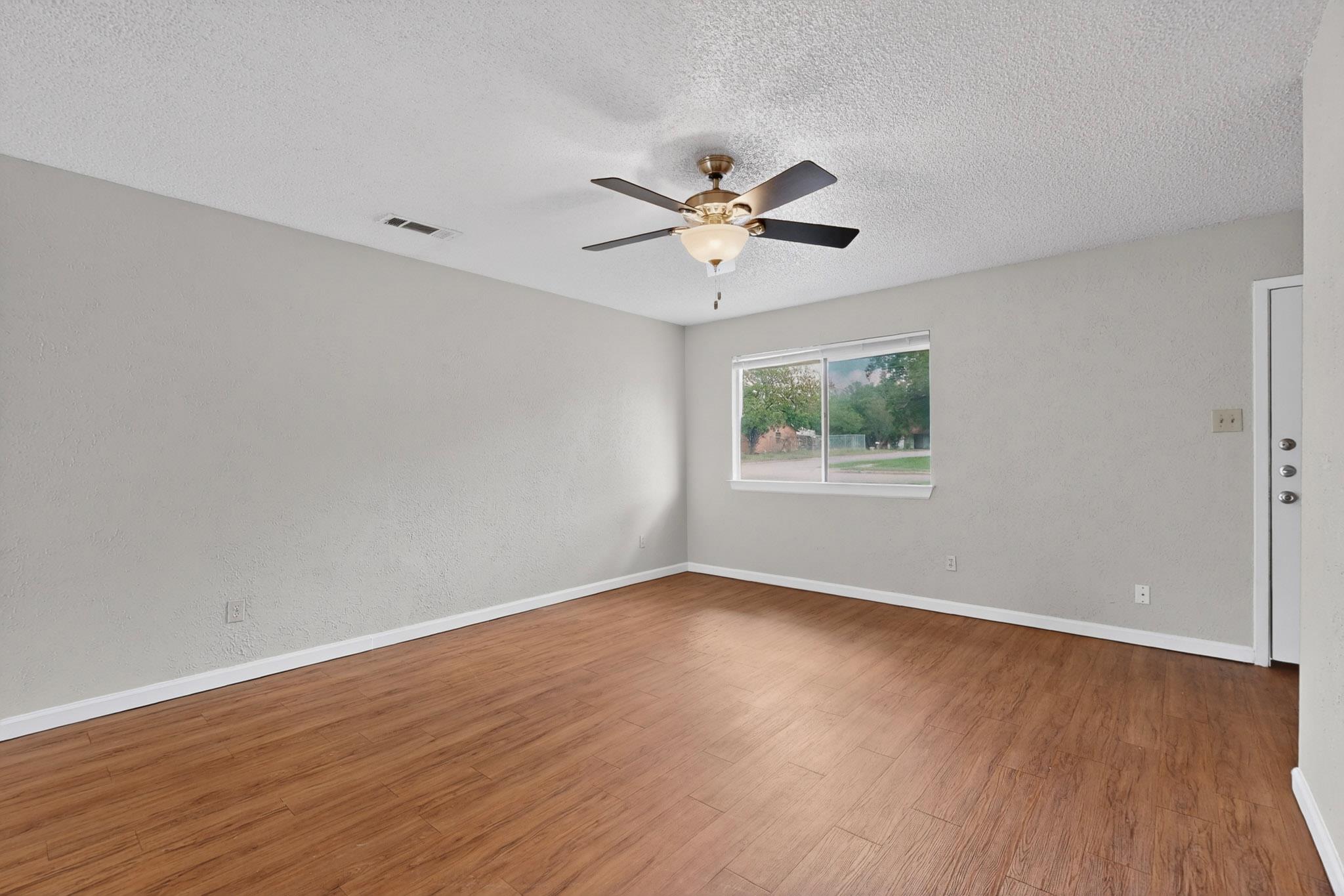 6204 Shadow Bend Austin TX 78745