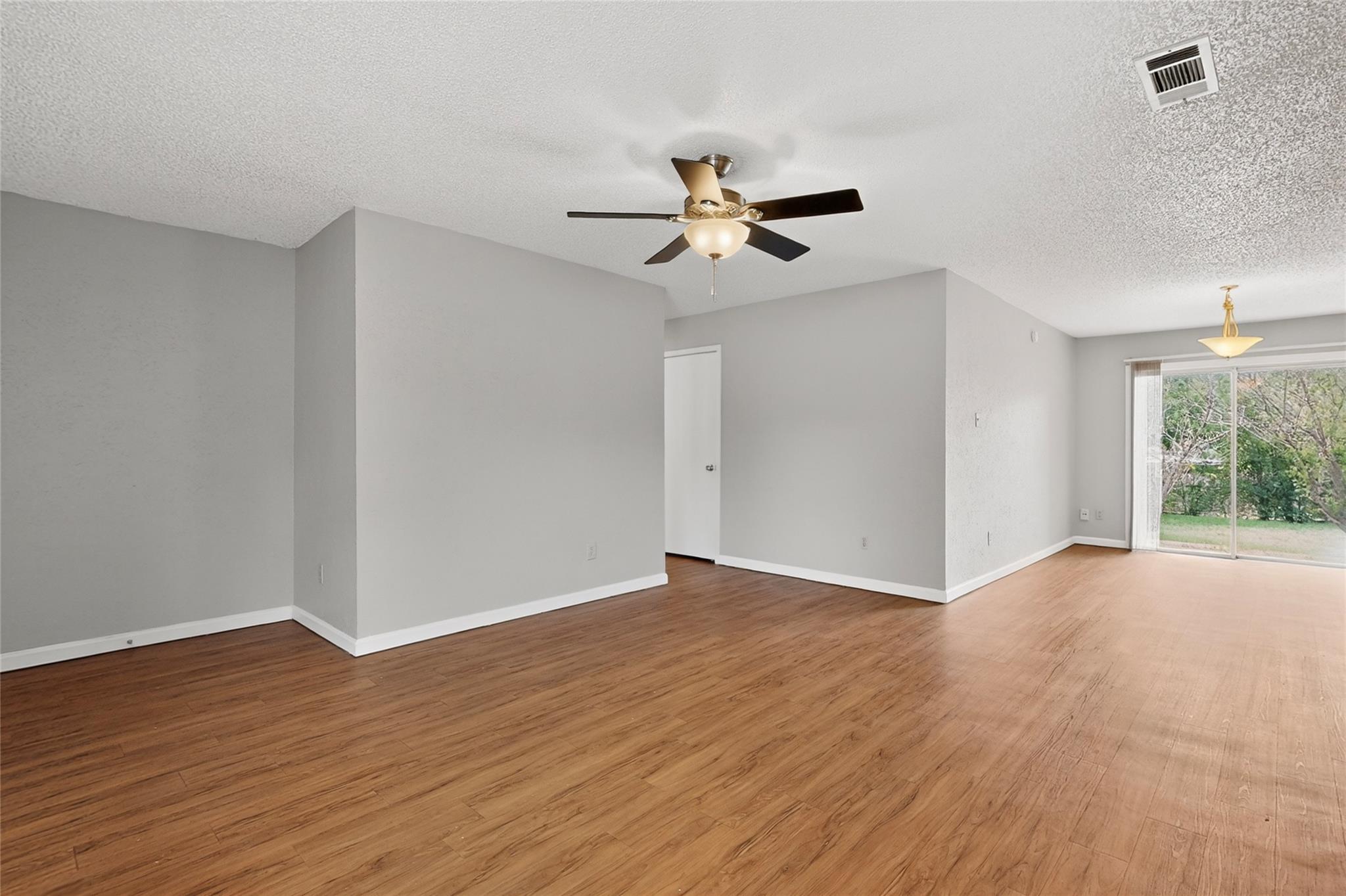 6204 Shadow Bend Austin TX 78745