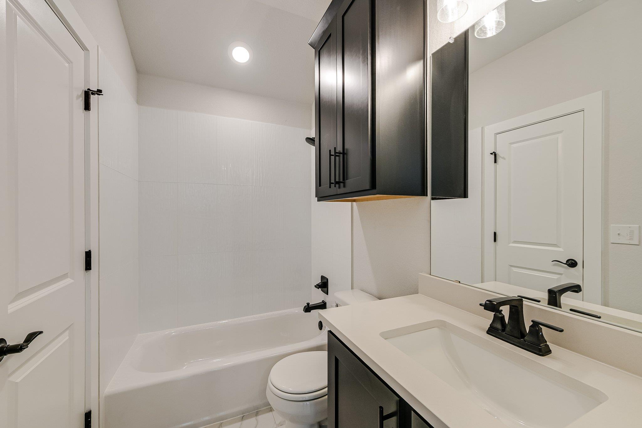 8606 Dongan Drive Austin TX 78744