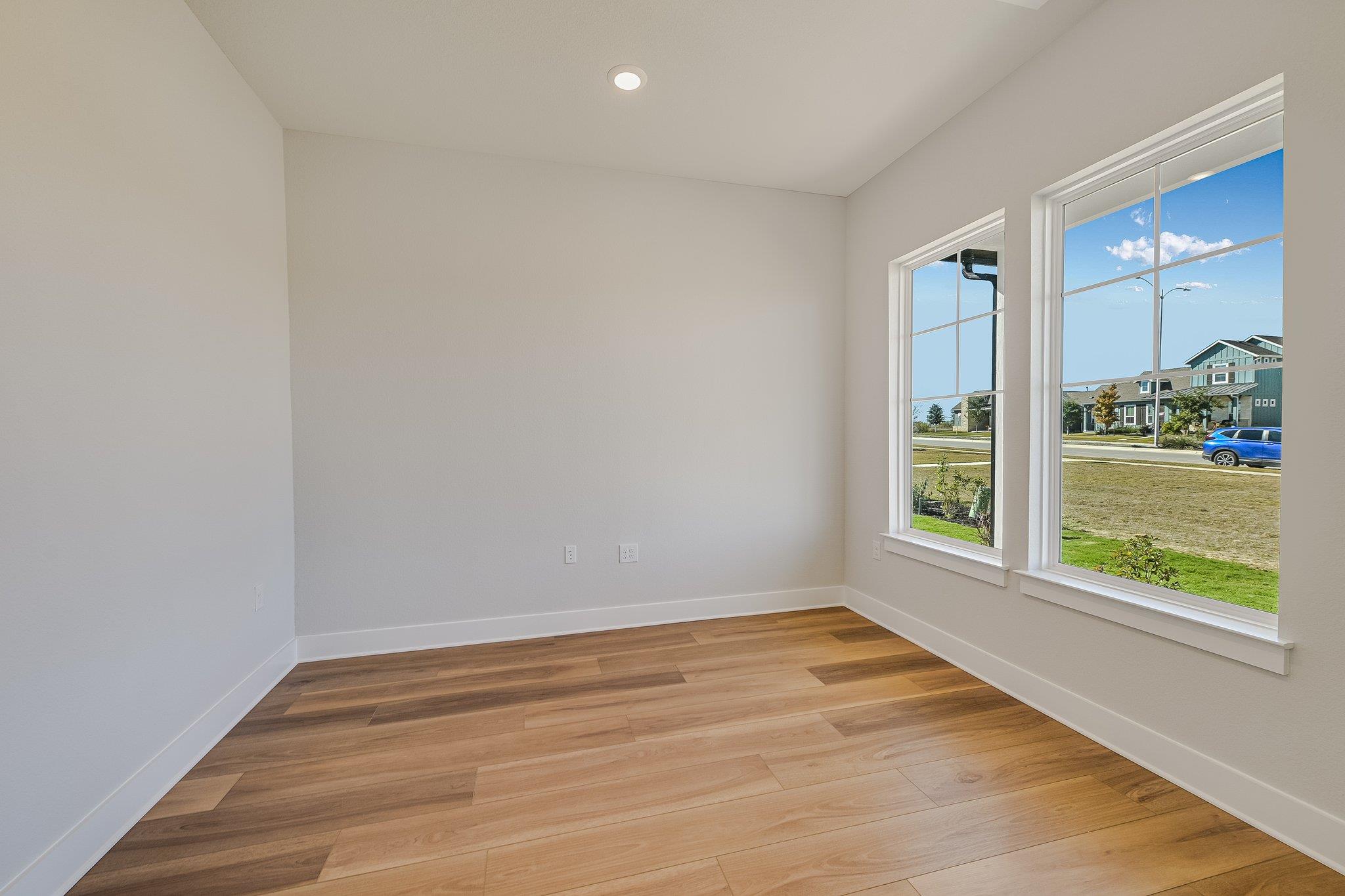 8606 Dongan Drive Austin TX 78744
