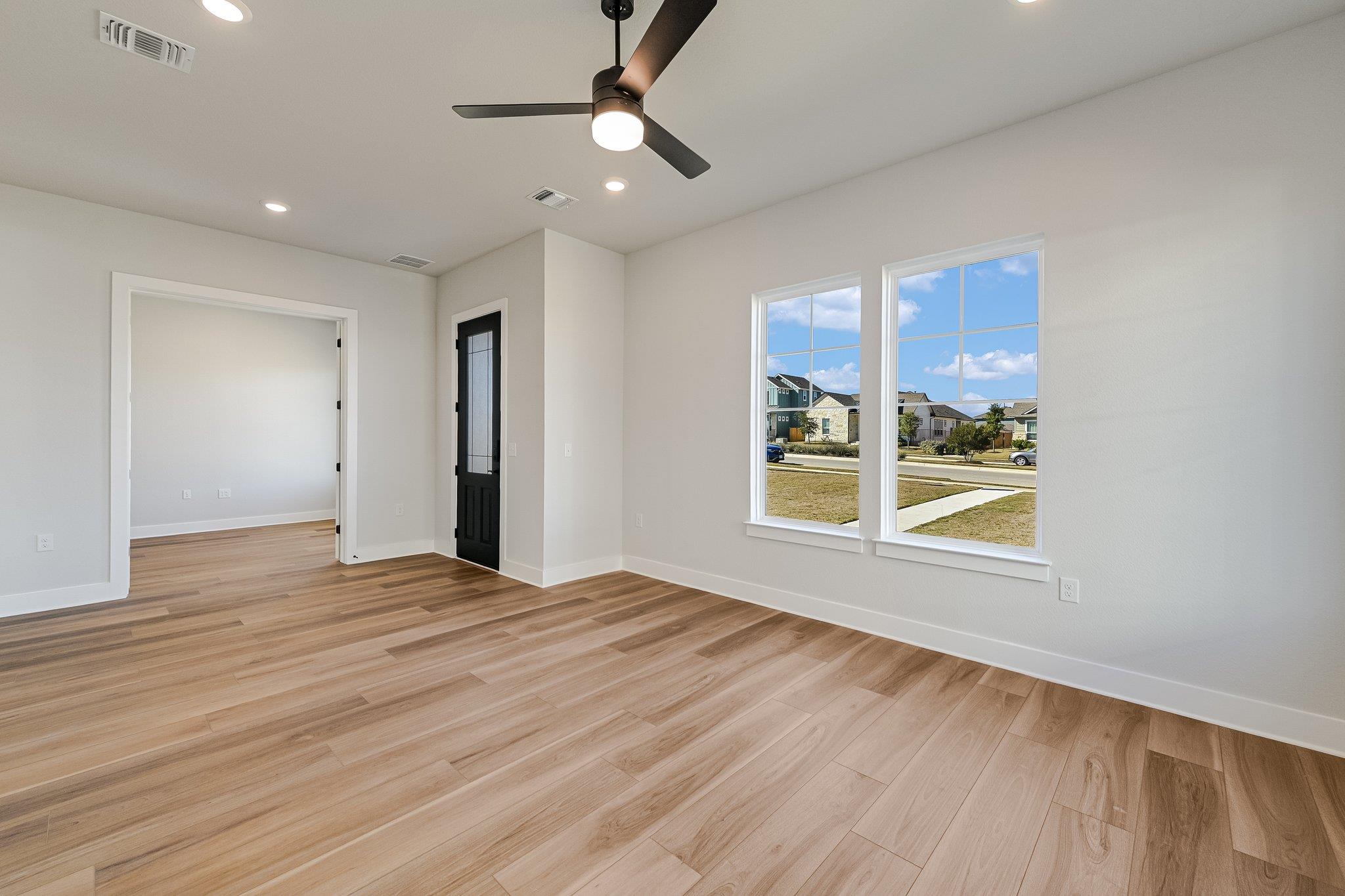 8606 Dongan Drive Austin TX 78744